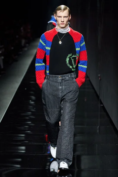 Look 21
